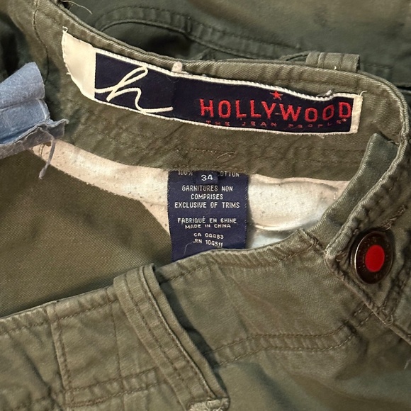 Hollywood Brand Embroidered Baggy Army Y2K Distressed Cargo Shorts - Picture 5 of 5